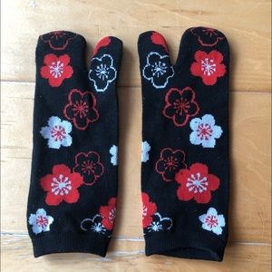Fashionable Japanese style socks.
